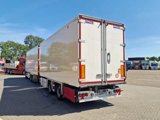 Volvo FH 13.500 6x2*4 - XL - Thermoking frigo - Retarder - Full air + Schmitz/Vedecar trailer thermoking