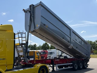 Schmitz Cargobull N/A 55m3 Stahl/Schrott Kipper Lift-As *Apk*