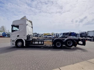Scania R R590 V8 NGS Highline 6x2 - BDF - 4.75 WB - Retarder - Full air - Leather - Low KM