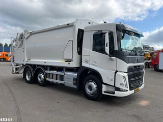 Volvo FM 330 Euro 6 Geesink 20m³