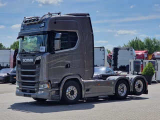 Scania S 660S V8 NGS Highline 6x2 - Retarder - Full air - Leather - Led - Alloy wheels
