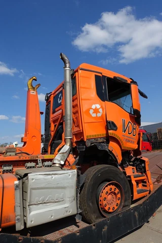 MAN TGS 26.360 6X4 HAAKSYSTEEM / SCHADE / UNFALL