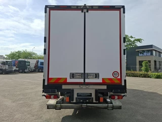Mercedes-Benz Atego 1523 / THERMOKING T560R / 201691 KM / LAMBERET ISOLATED COOLBOX 7MTR / PLATFORM 1500KG / TUV:06-11-2026 / TOP CONDITION / AUTOMATIC / EURO-6 / 2020