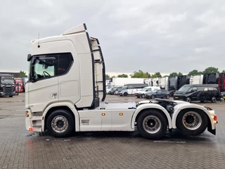 Scania R R590 V8 NGS Highline 6x2 - Full spec - Retarder - Night clima - Full air - Leather