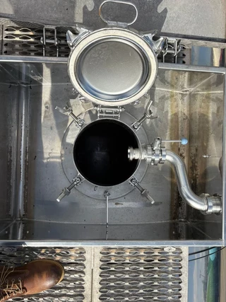 Feldbinder 3 kamer 34000L Levensmiddelen / FOOD / TE HUUR / RENT