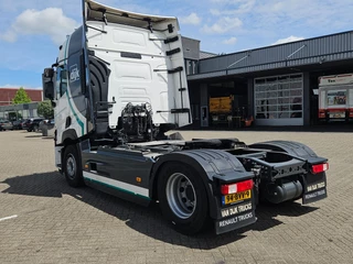 Renault T T440 T4x2 sleeper cab
