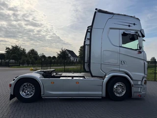 Scania 500S NGS VOLLUCHT, ALOCA VELGEN, PARK COOLER, LEREN STOELEN, RETARDER.